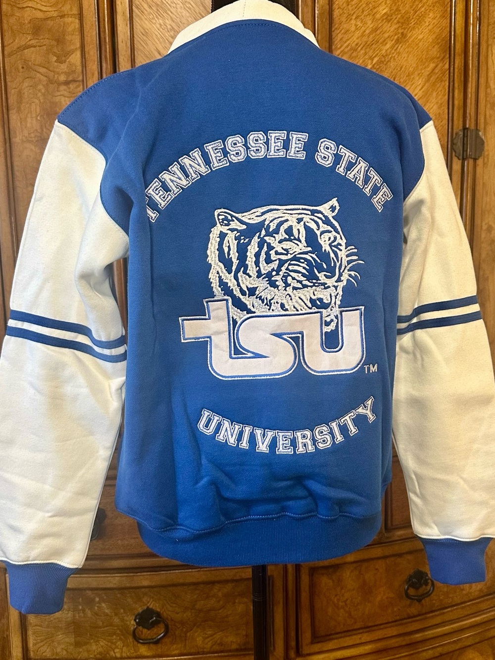 TSU Tigers Tennessee State Univer Embroidered Varsity Cardigan XS Fits Women’s M - Picture 2 of 15